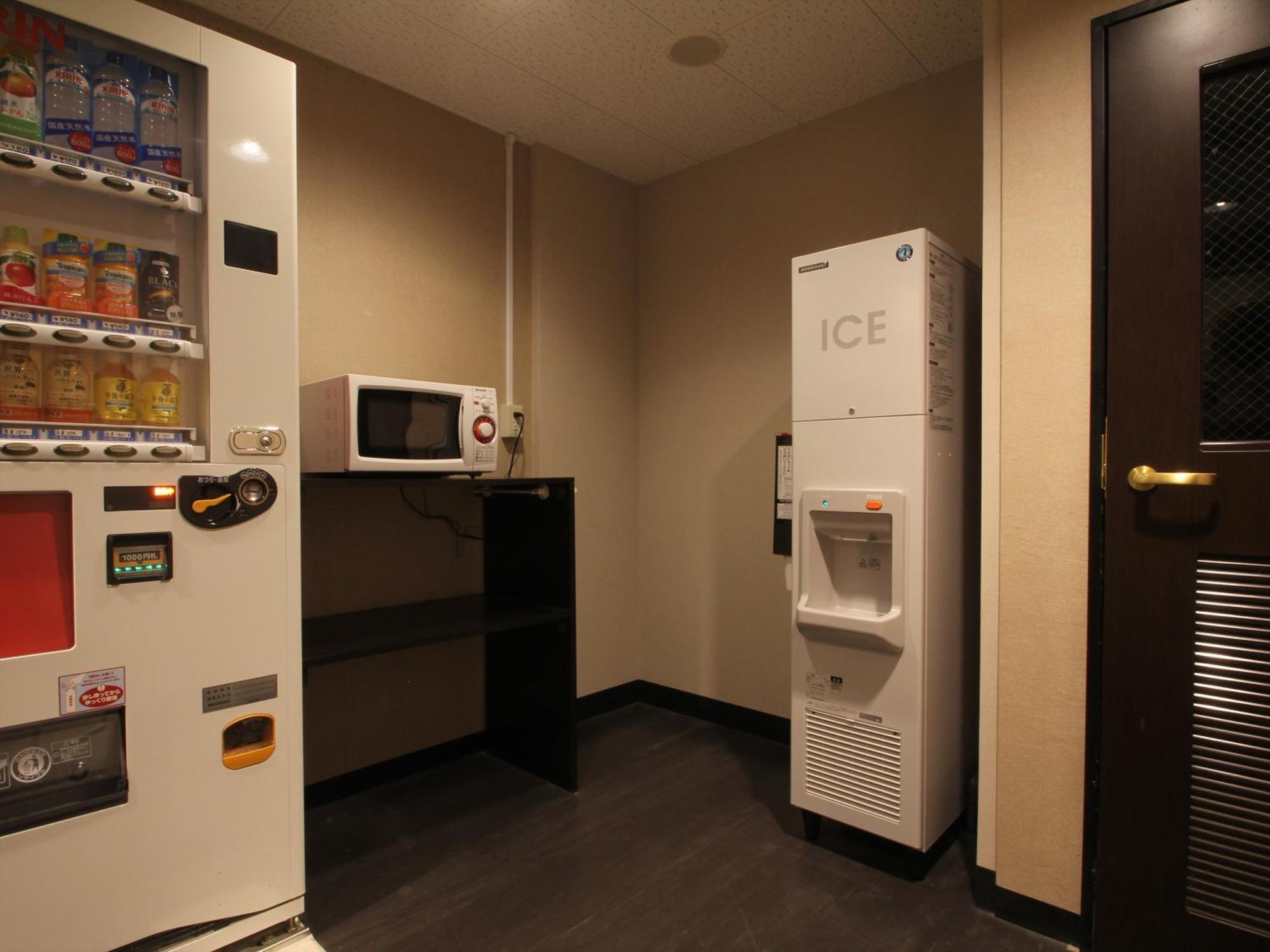 Apa Hotel Tottori Ekimae Minami Екстер'єр фото