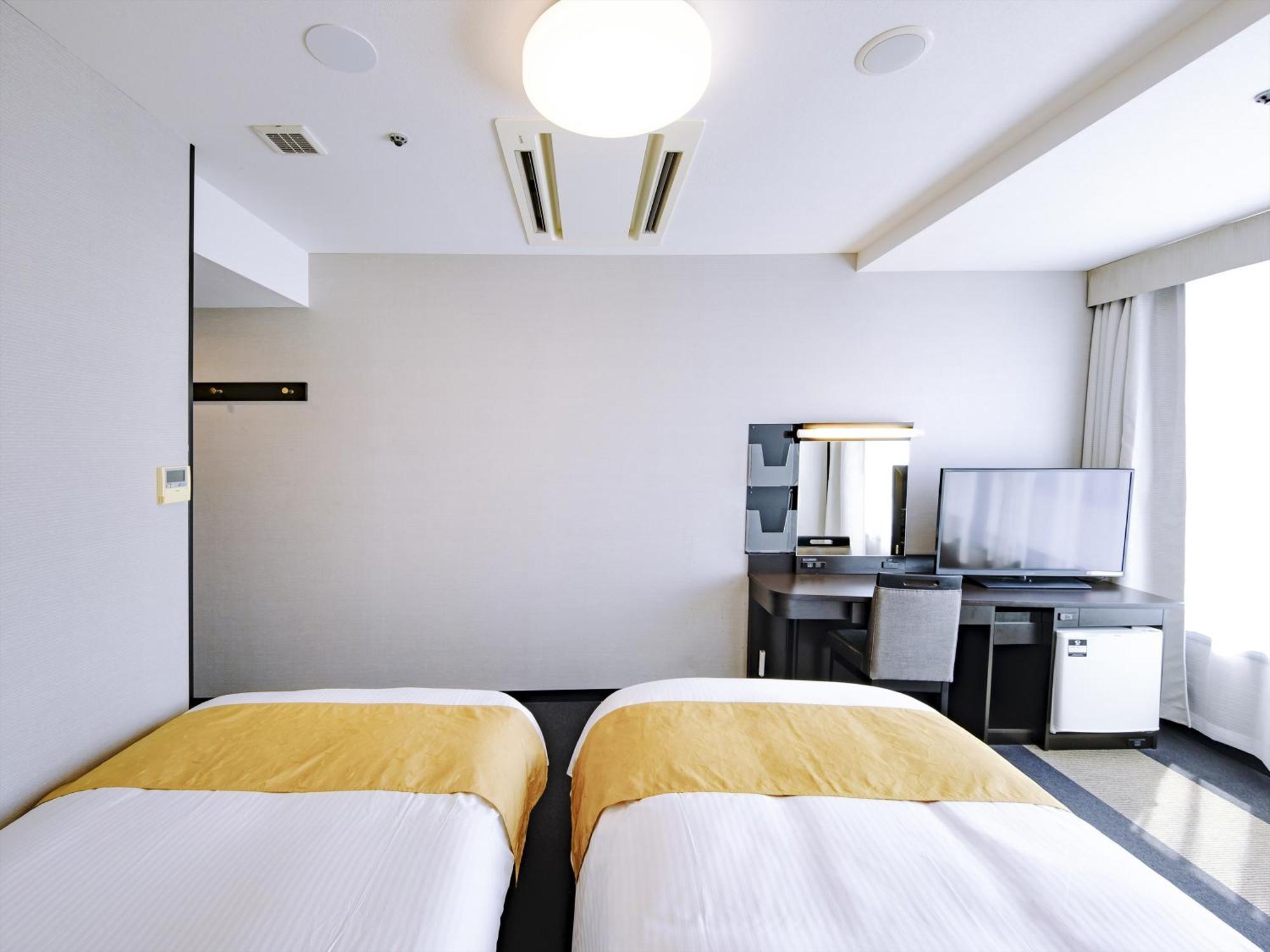 Apa Hotel Tottori Ekimae Minami Екстер'єр фото